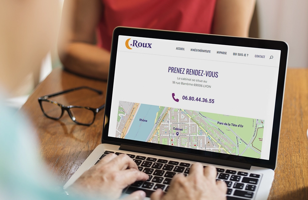 création de site web Clara Roux, logo Kiné